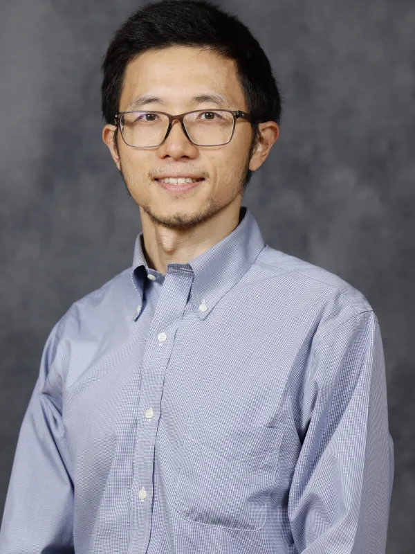 headshot of Xuefeng (Nick) Peng